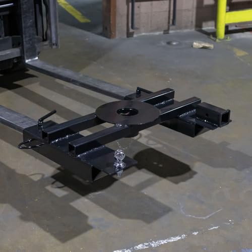 Titan Attachments 3-in-1 Forklift Hitch - Image 2