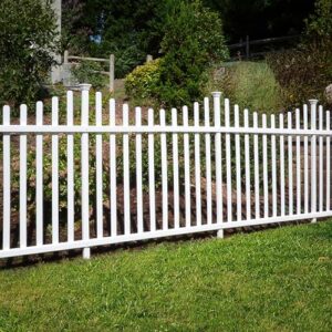 Zippity 3.5ft H x 7.6ft W White Vinyl Fence